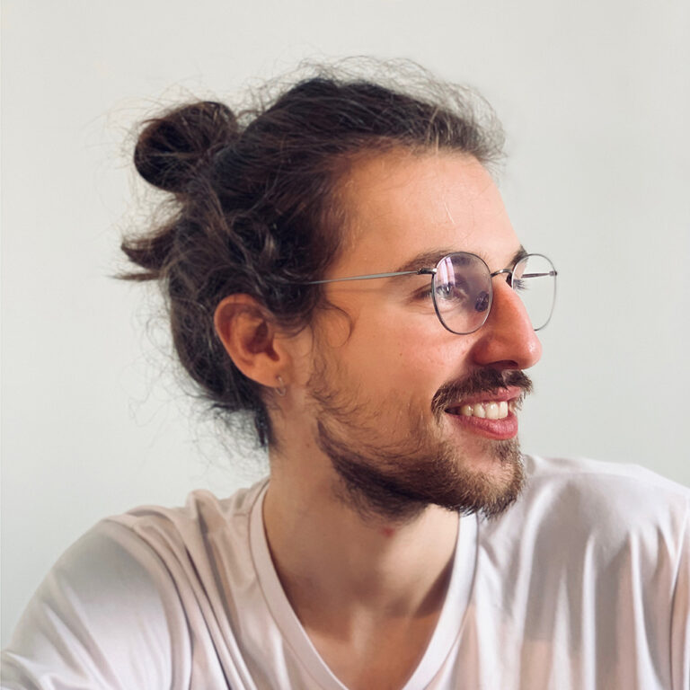 À propos Sacripan illustrateur illustration